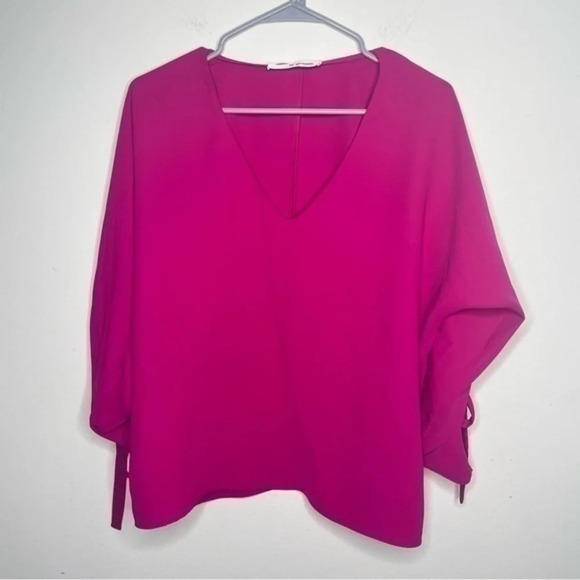Amanda Uprichard Hot Pink 3/4 Sleeve V-Neck Blouse $180+tax retail *Medium - Picture 1 of 6